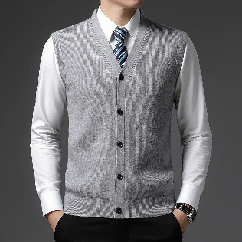 Colete de Malha de Lã Masculino - Elegância e Conforto