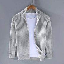 Cardigan Masculino com Zíper e Gola Alta - Outono/Inverno 2024